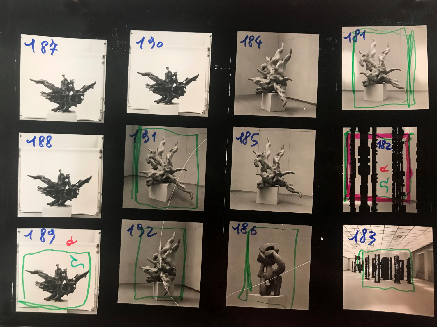 Sculptures de Francois Stahly par Laurent Pinsard, Bibliotheque Kandinsky, Centre Pompidou